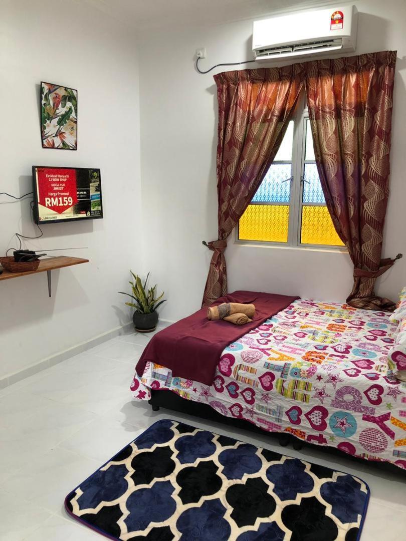 Lakse Inn Homestay Kampong Pengkalan Maras Exteriör bild