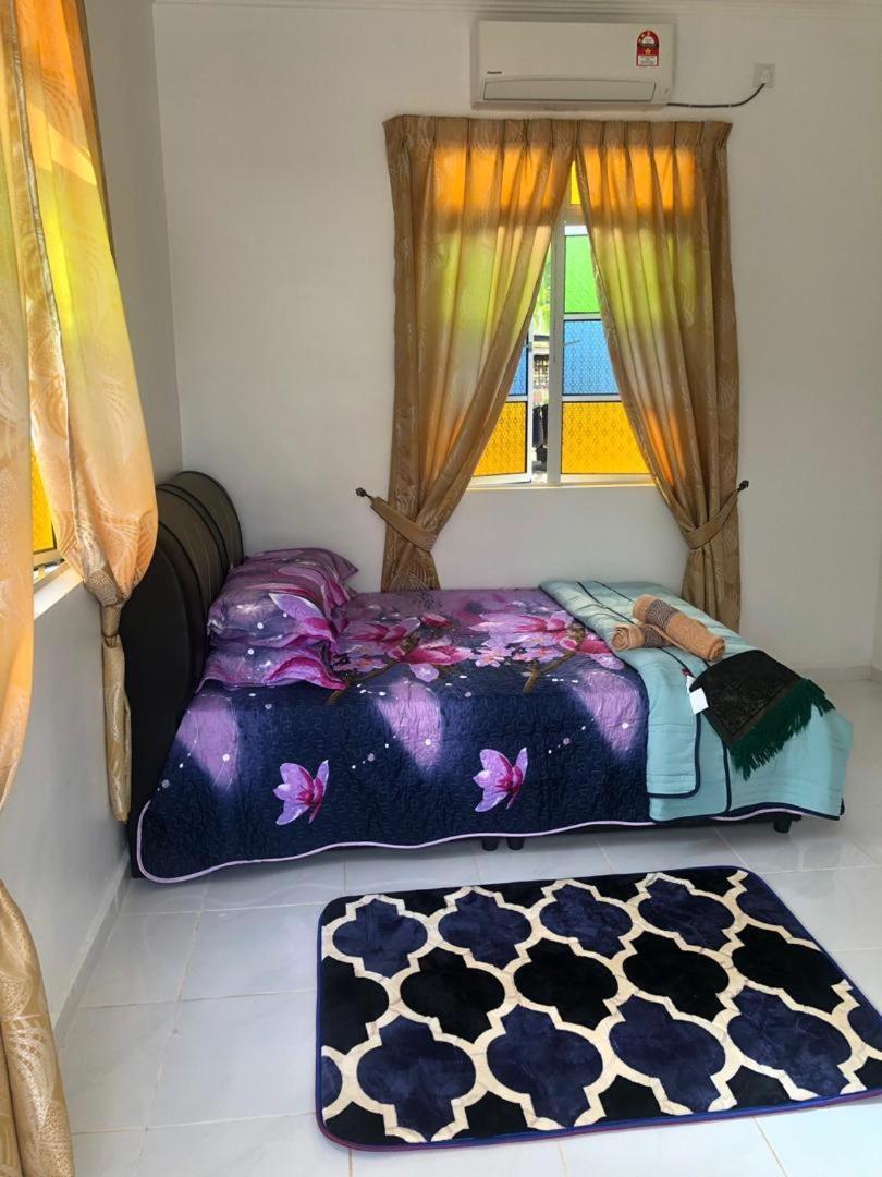 Lakse Inn Homestay Kampong Pengkalan Maras Exteriör bild